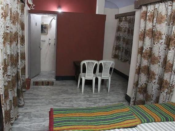 ורנאסי Sagar Guest House מראה חיצוני תמונה